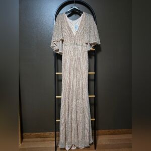 NWT Mac Duggal, Elegant Beige Evening Gown With A Cape